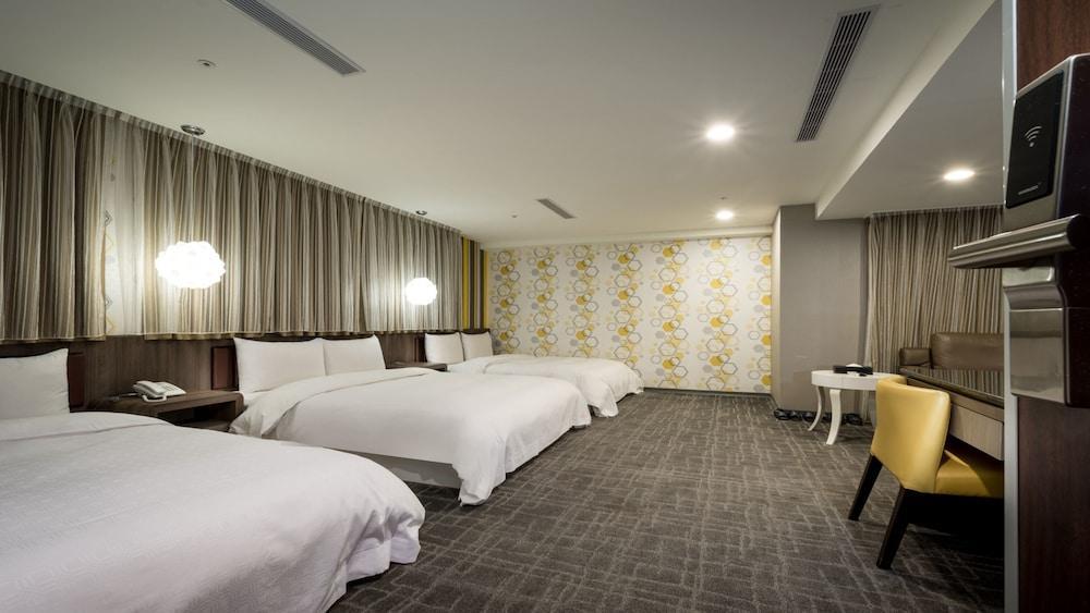 Zaw Jung Business Hotel Тайчжун Екстер'єр фото